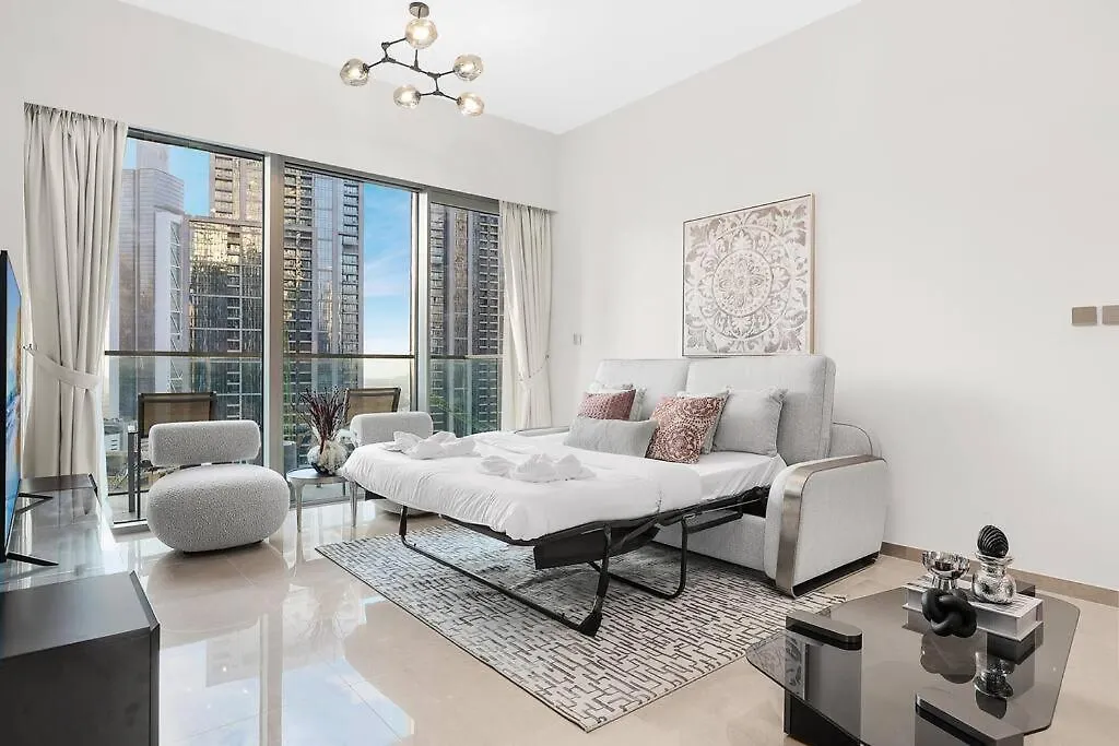 First Class 1Br Charming City View Dubaj 0*,  Egyesült Arab Emírségek