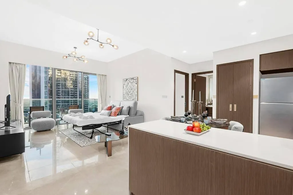 First Class 1Br Charming City View Dubai Apartment