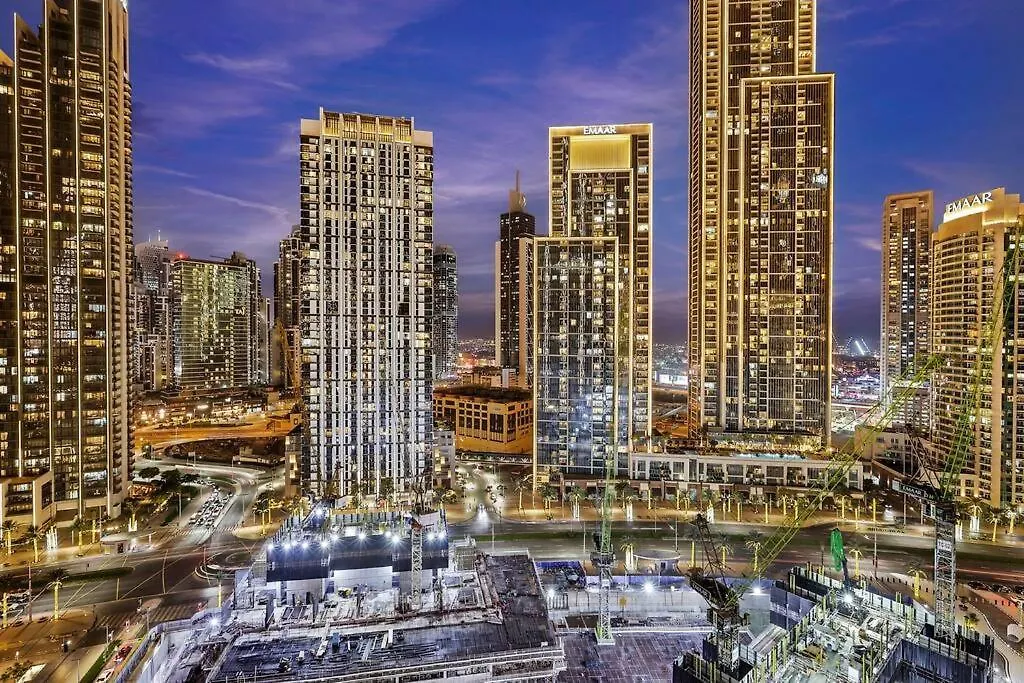 First Class 1Br Charming City View Dubai