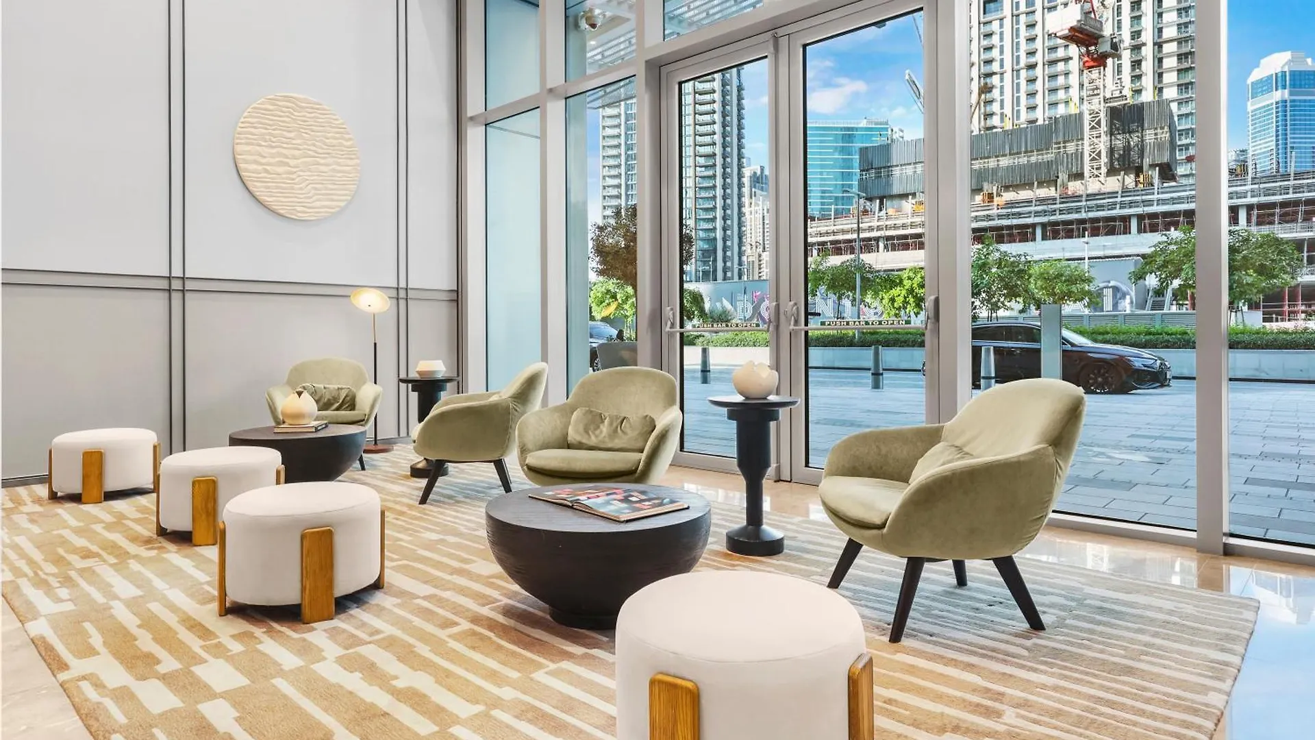 First Class 1Br Charming City View Dubai