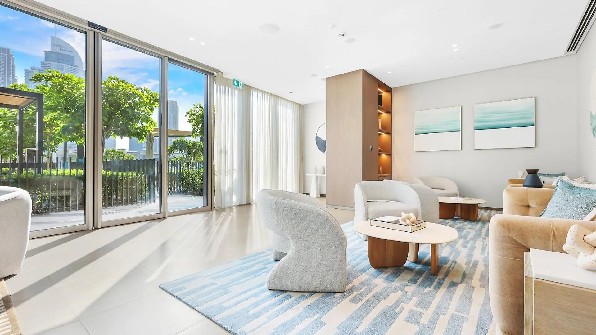 Apartment First Class 1Br Charming City View Dubai